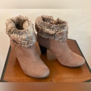 Neuvo Soft Puffy Ankle Boots Size M (Japan) EU 37 US 6.5